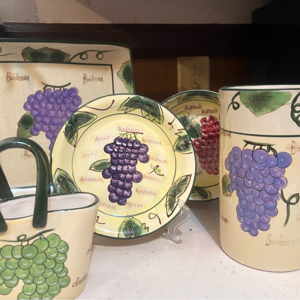 Grape Themed Ceramic Dish Set